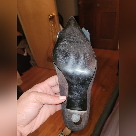 Heels - Picture 6 of 7